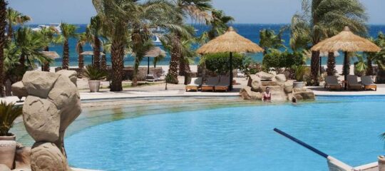 Lotus Bay Resort Abu Souma